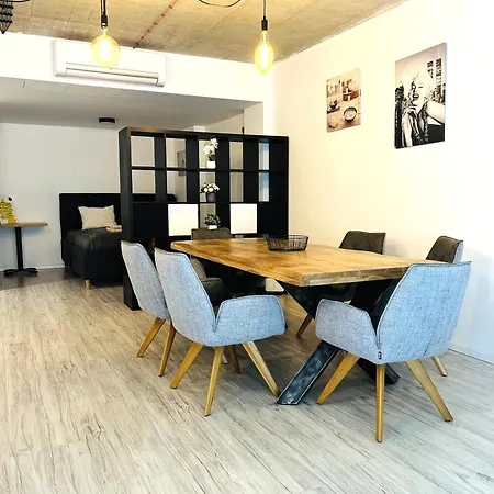 Velkometrazny 1-izbovy Apartment
